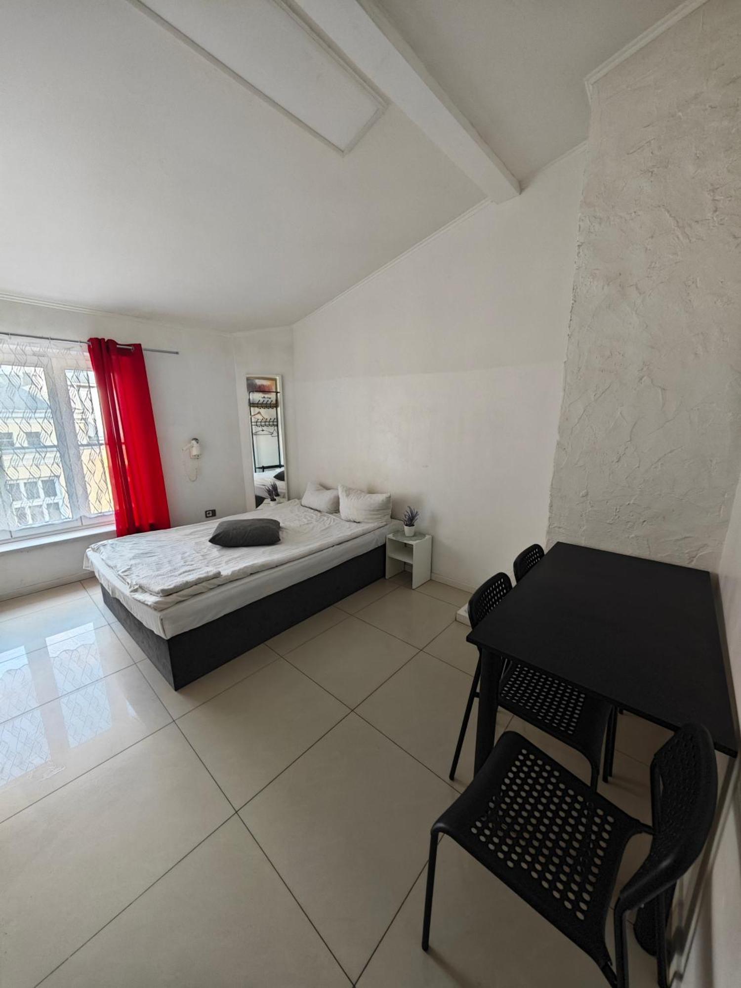 Apartamenty Wilcza - City Center Varsó Szoba fotó